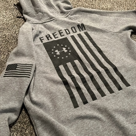Under Armour Freedom Hoodie - Picture 5 of 5
